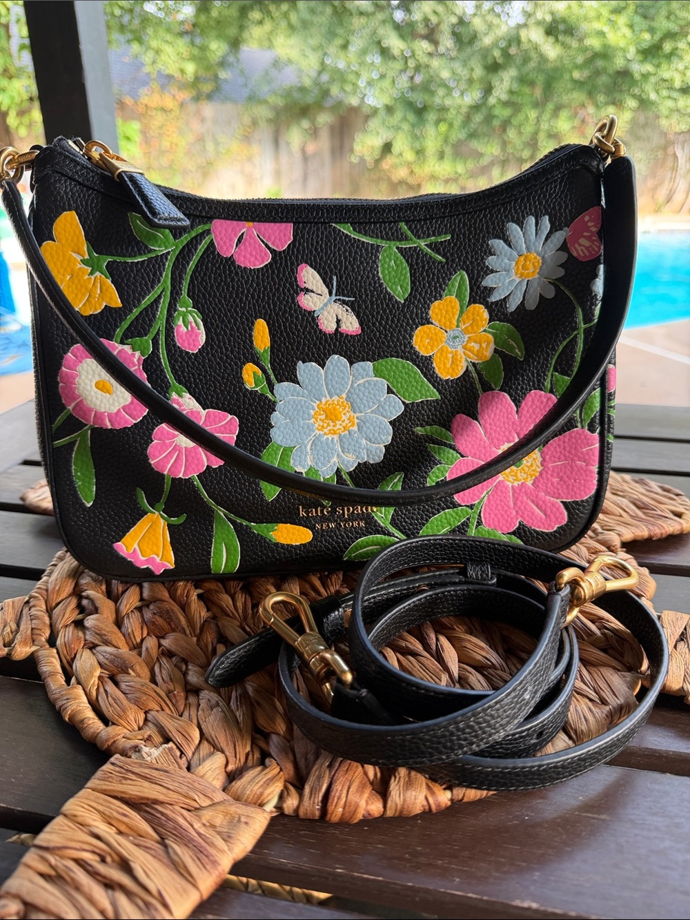 Kate Spade New York Spade Flower Embroidered Medium Convertible Crossbody NWOT